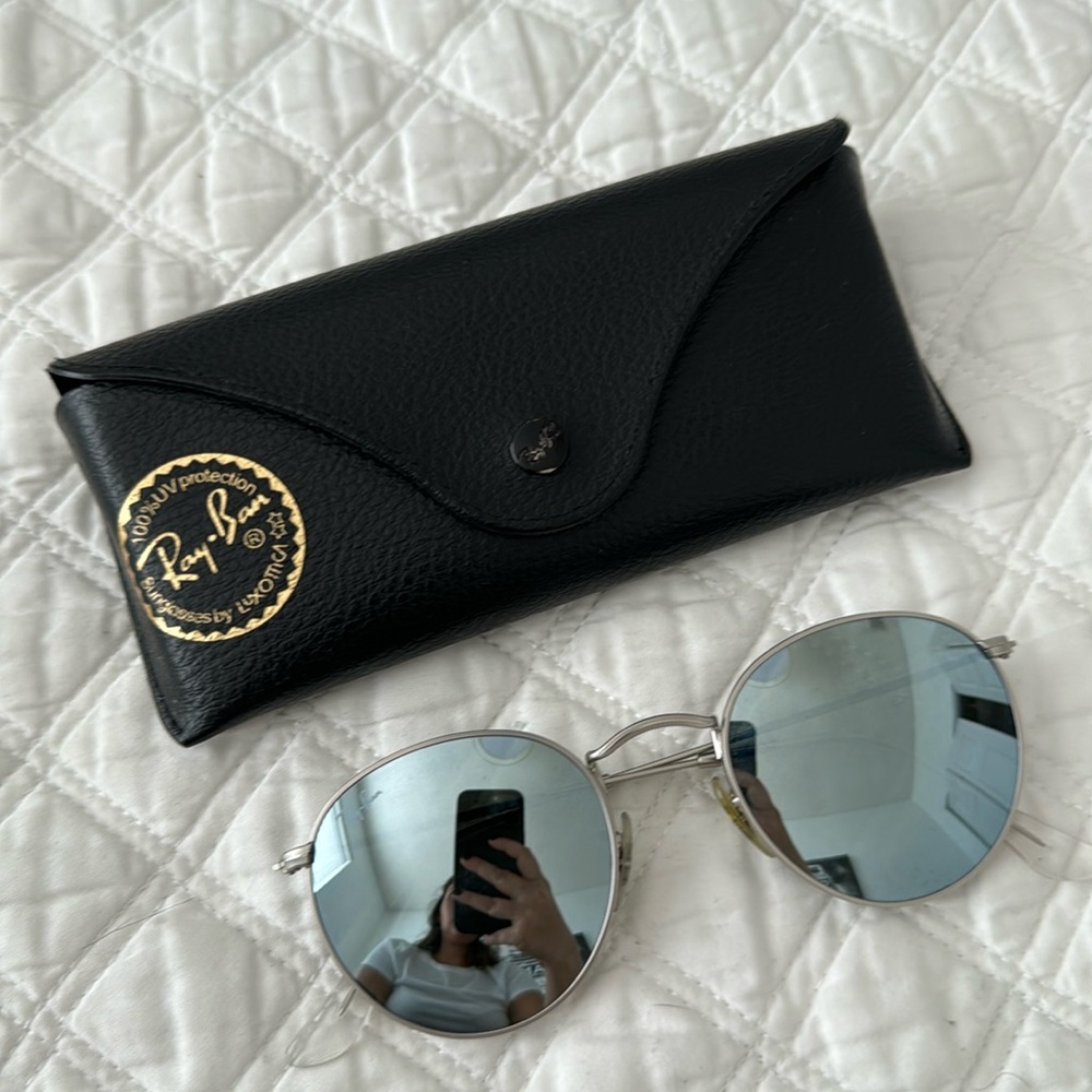 RAY-BAN around Sunglasses